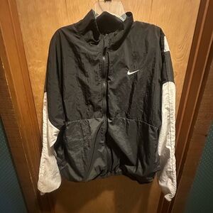 Nike Men's Black and White Jacket windbreaker Size XL